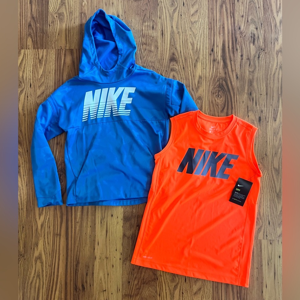 NIKE boys size youth medium hoodie and tank